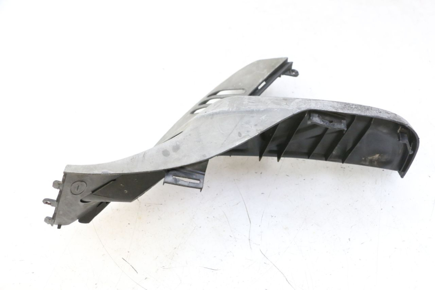 photo de FUSSRASTEN HINTEN LINKS KYMCO GRAND DINK 125 (2008 - 2014)