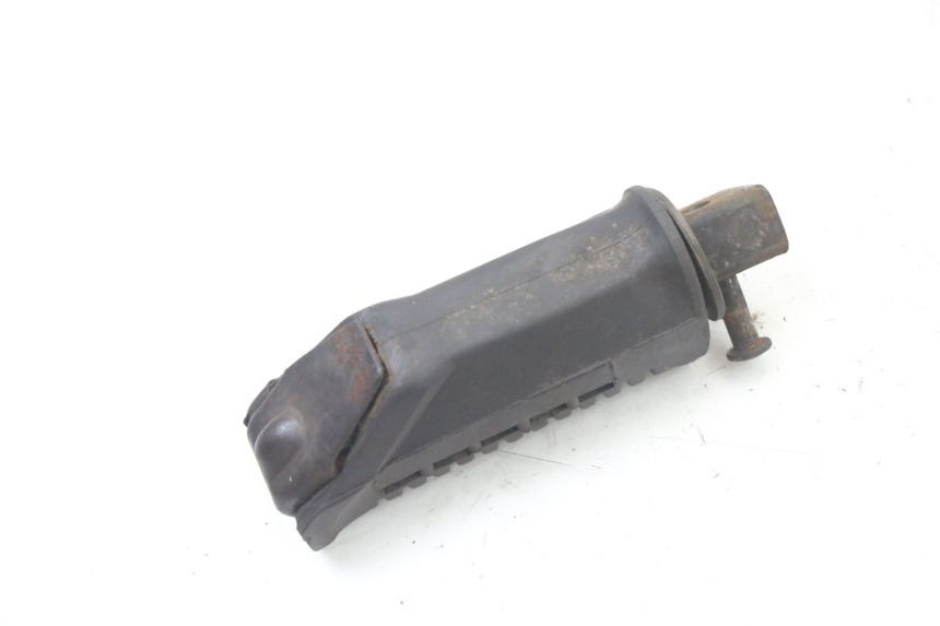 photo de FUSSRASTEN HINTEN LINKS SUZUKI GS GSE 500 (2001 - 2003)