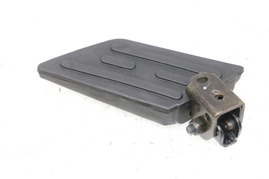 photo de LINKER HINTERER FUßRASTEN PEUGEOT KISBEE 2T 50 (2010 - 2017) - Hauptansicht