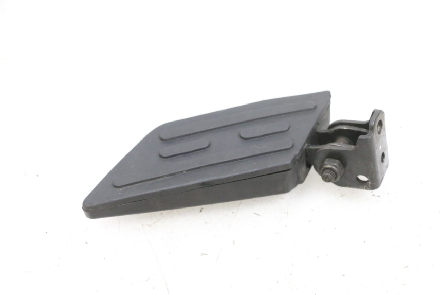 photo de LINKER HINTERER FUßRASTEN PEUGEOT KISBEE 4T 50 (2010 - 2017)