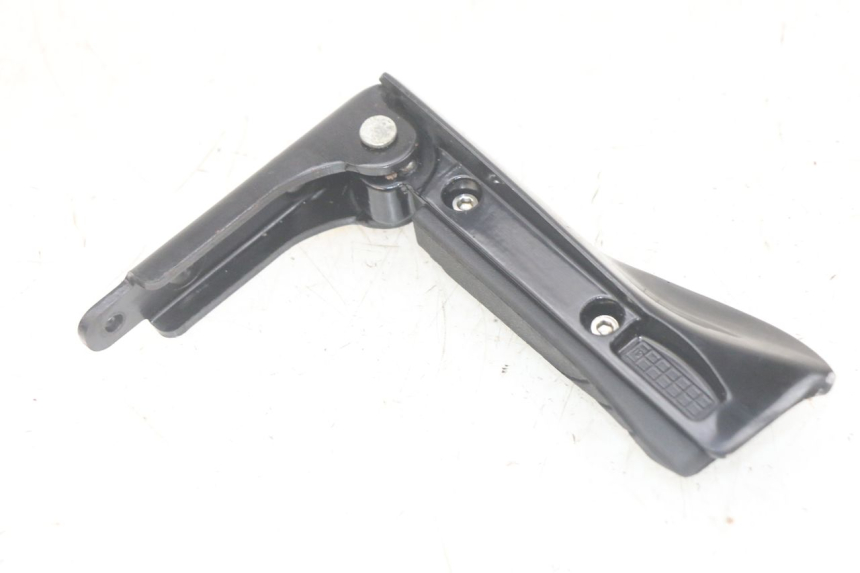 photo de FUSSRASTEN HINTEN LINKS PIAGGIO MP3 HPE 300 (2019 - 2026) - Detailansicht des Bauteils