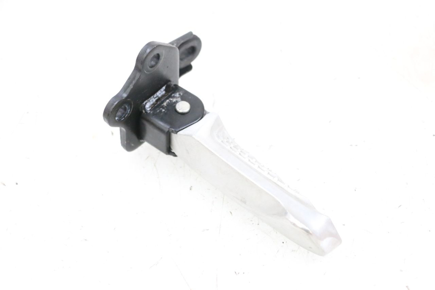 photo de FUSSRASTEN HINTEN LINKS YAMAHA NEO'S CORE 1 (2022 - 2026) - Technische Nahaufnahme