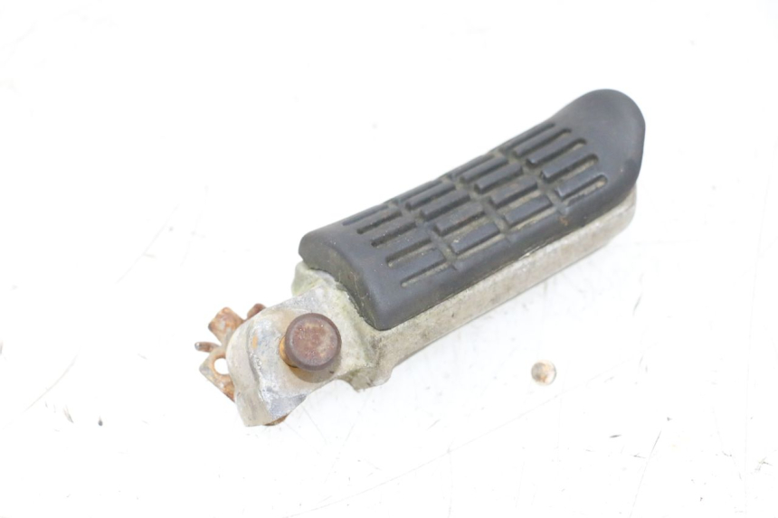 photo de FUSSRASTEN HINTEN LINKS HONDA NSR R 125 (1994 - 2003) - Technische Nahaufnahme