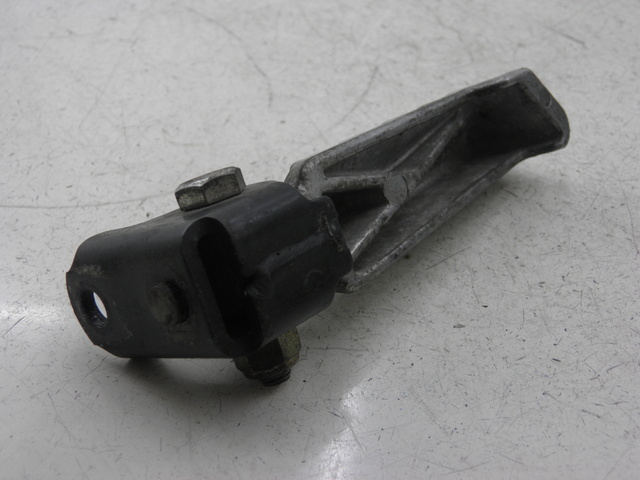 photo de FUSSRASTEN HINTEN LINKS PEUGEOT LUDIX 50 (2005 - 2007)