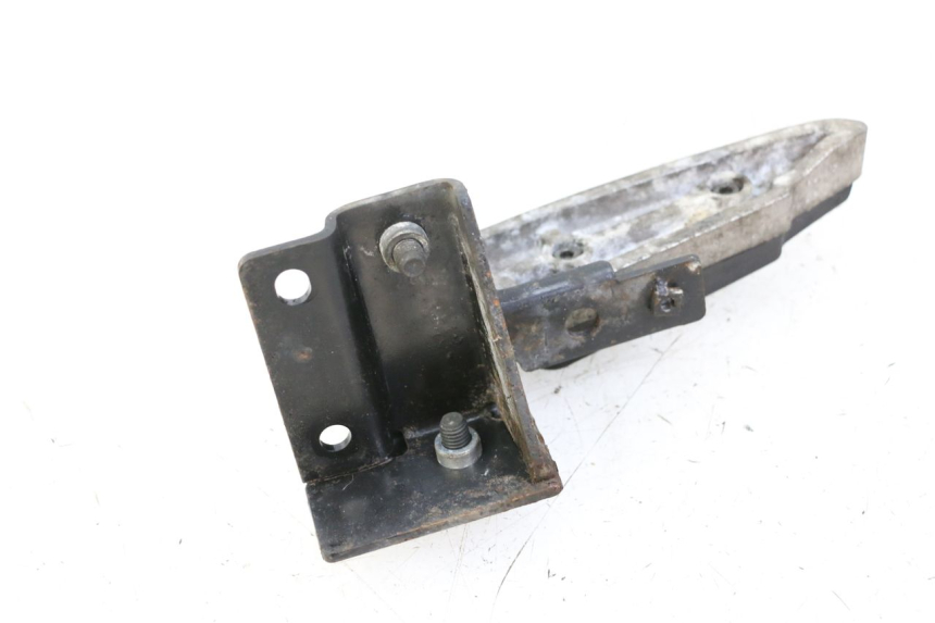 photo de FUSSRASTEN HINTEN LINKS PEUGEOT SATELIS 125 (2013 - 2018)