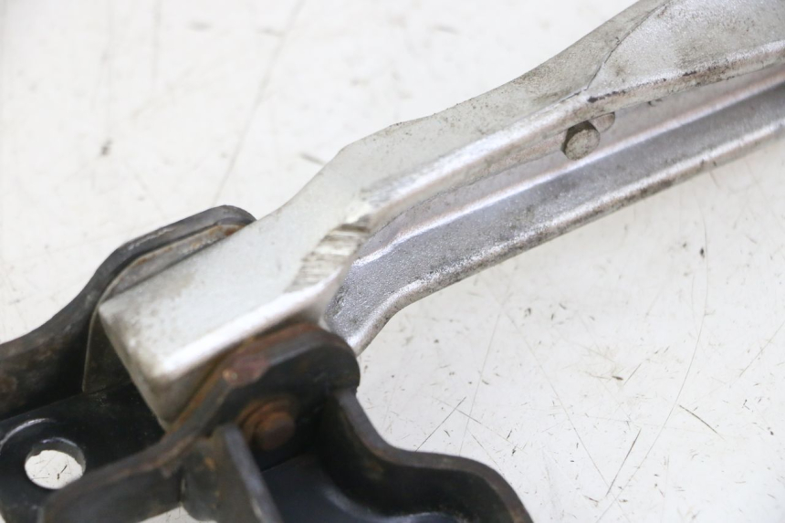 photo de FUSSRASTEN HINTEN LINKS PEUGEOT TWEET PRO CARGO 50 (2018 - 2020)