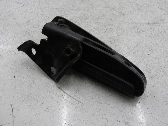 photo de FUSSRASTEN HINTEN LINKS PIAGGIO CARNABY 125 (2007 - 2011)