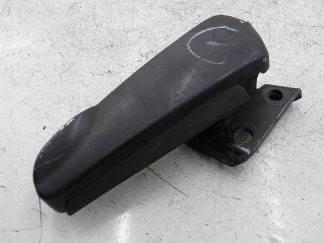 photo de FUSSRASTEN HINTEN LINKS PIAGGIO CARNABY 125 (2007 - 2011)