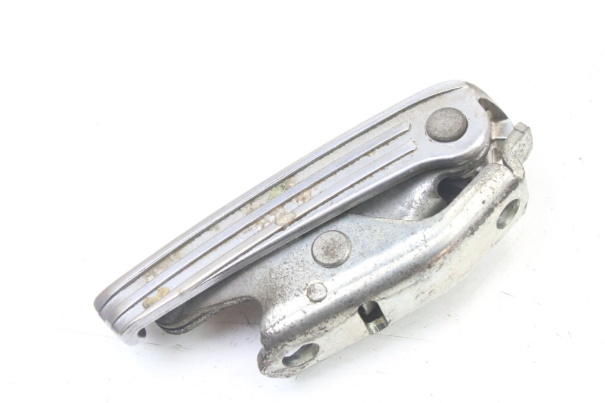 photo de FUSSRASTEN HINTEN LINKS PIAGGIO VESPA GRANTURISMO 125 (2003 - 2007)