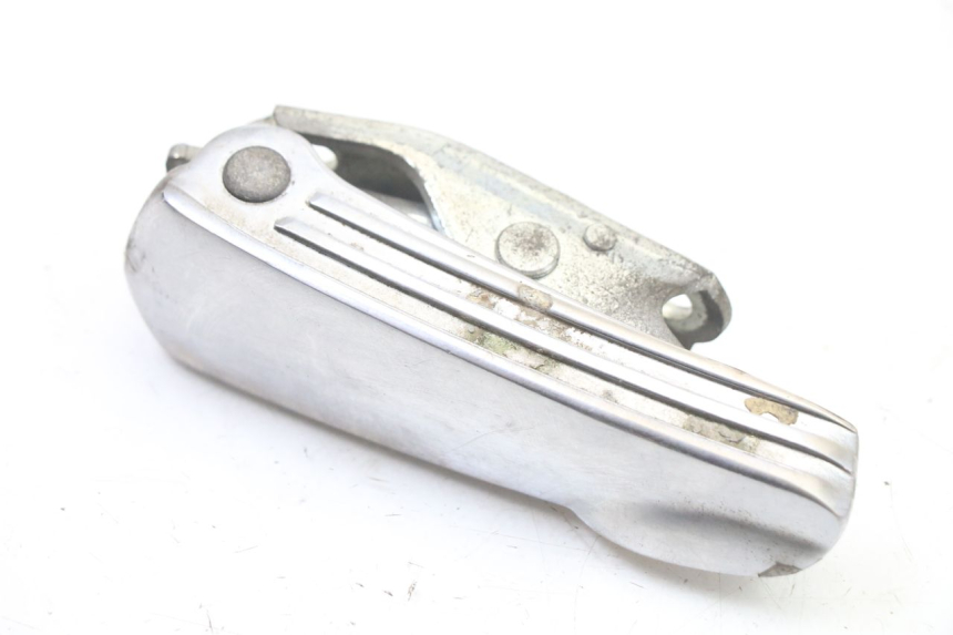 photo de FUSSRASTEN HINTEN LINKS PIAGGIO VESPA GRANTURISMO 125 (2003 - 2007)