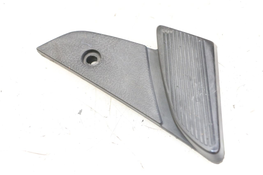 photo de FUSSRASTEN HINTEN LINKS PIAGGIO VESPA LX IE 125 (2010 - 2012)
