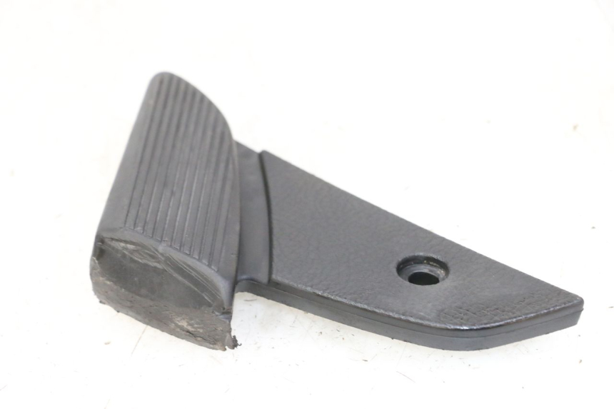 photo de FUSSRASTEN HINTEN LINKS PIAGGIO VESPA S 2T 50 (2007 - 2014)