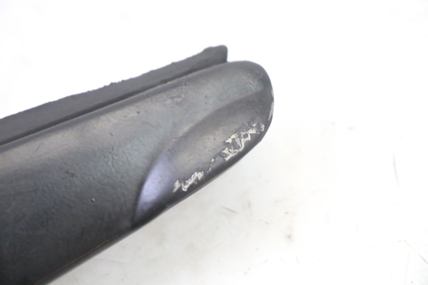 photo de FUSSRASTEN HINTEN LINKS GILERA RUNNER SP 50 (2006 - 2008)