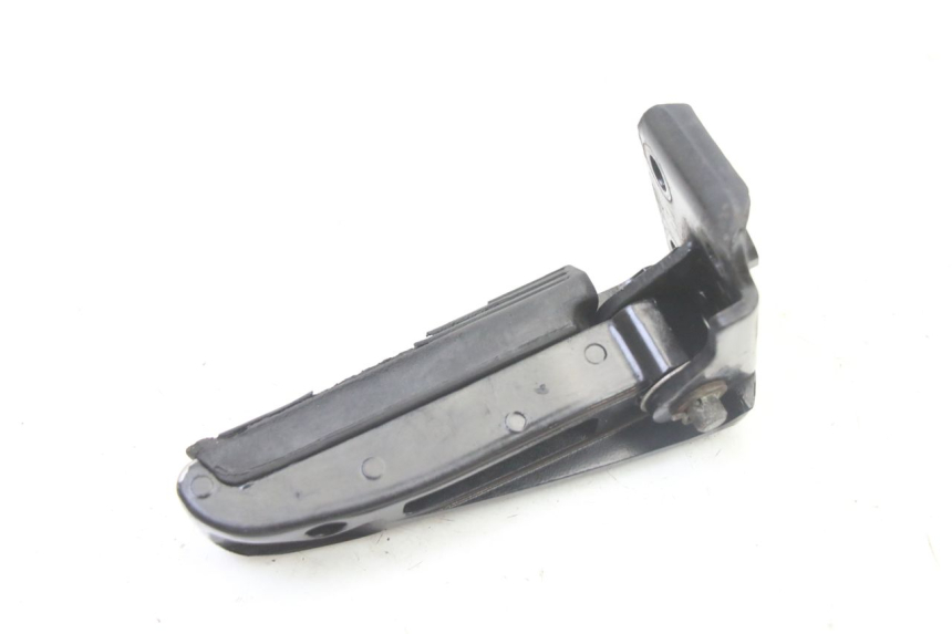 photo de FUSSRASTEN HINTEN LINKS GILERA RUNNER SP 50 (2006 - 2008)