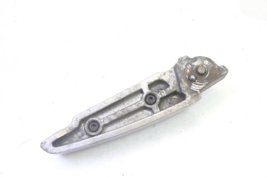 photo de FUSSRASTEN HINTEN LINKS PEUGEOT SATELIS 125 (2013 - 2018)