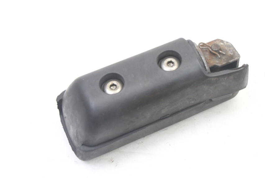 photo de FUSSRASTEN HINTEN LINKS APRILIA SCARABEO GT TOURING 125 (1999 - 2005)
