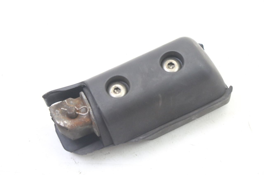 photo de FUSSRASTEN HINTEN LINKS APRILIA SCARABEO GT TOURING 125 (1999 - 2005)