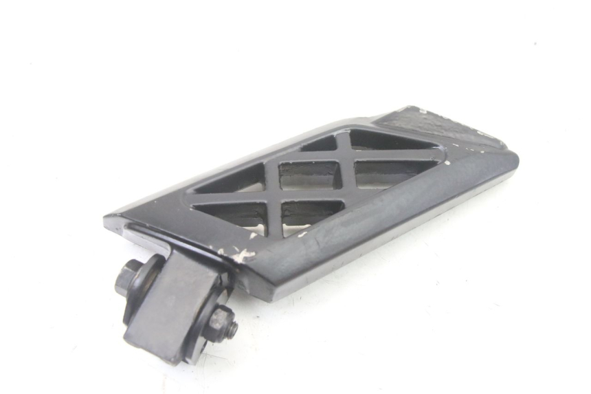 photo de FUSSRASTEN HINTEN LINKS PEUGEOT STREETZONE I 2T 50 (2018 - 2020)