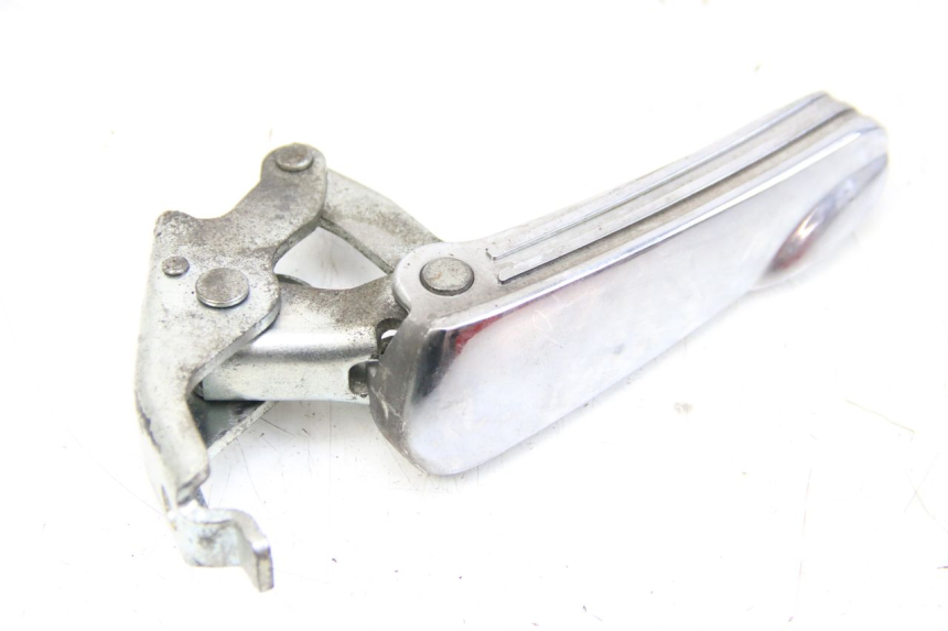 photo de FUSSRASTEN HINTEN LINKS PIAGGIO VESPA GRANTURISMO 125 (2003 - 2007)