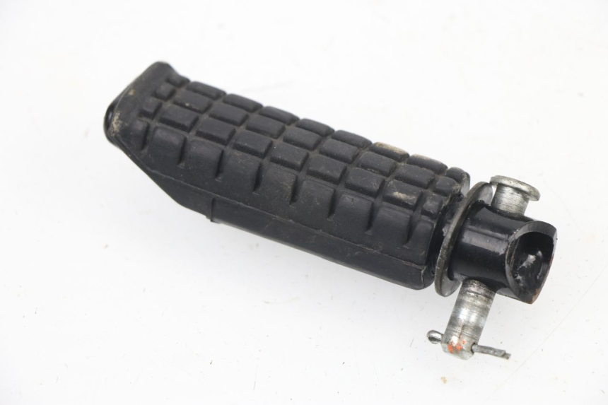 photo de FUSSRASTEN HINTEN LINKS HONDA XLV VARADERO 125 (2000 - 2006)