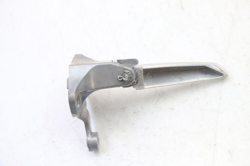 photo de FUSSRASTEN HINTEN LINKS YAMAHA XMAX X-MAX 125 (2021 - 2025)