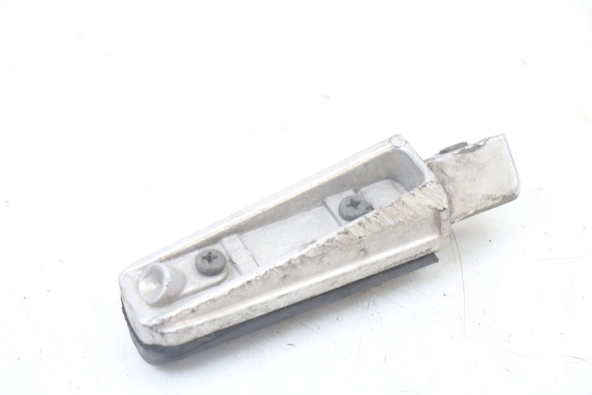 photo de FUSSRASTEN HINTEN LINKS YAMAHA FZS FAZER 600 (2001 - 2003)