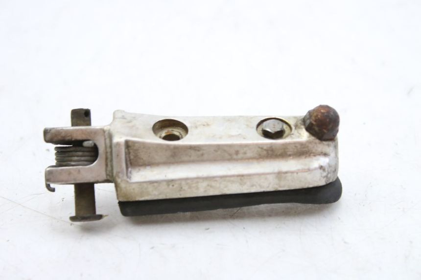 photo de FUSSRASTEN VORN RECHT HONDA CBF 500 (2004 - 2007)