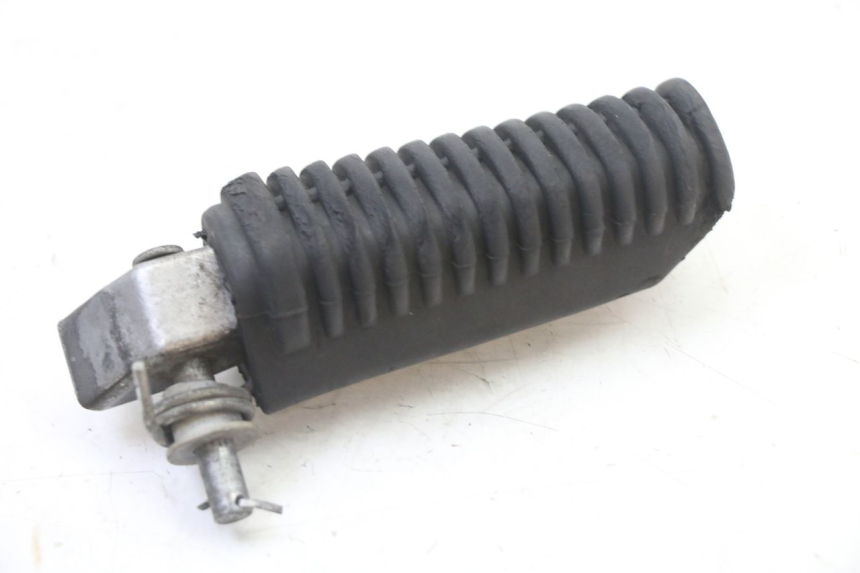 photo de FUSSRASTEN VORN RECHT BMW K 75 RT 750 (1989 - 1997)