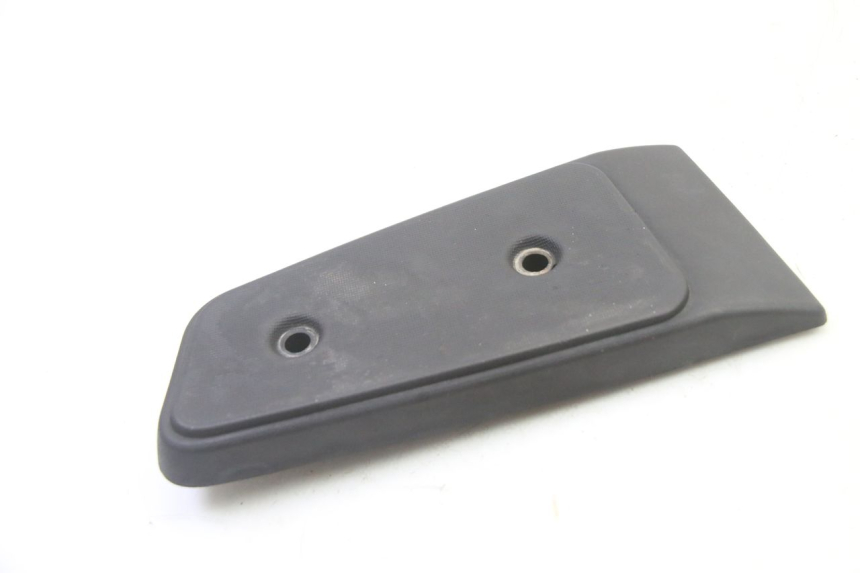 photo de FUSSRASTEN VORN RECHT PIAGGIO MP3 RL 250 (2007 - 2010)