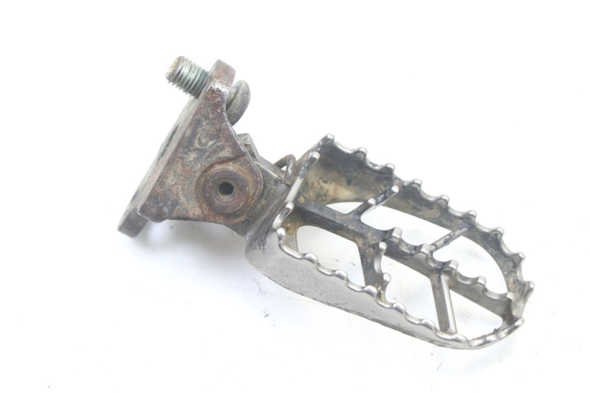 photo de FUSSRASTEN VORN RECHT YAMAHA YZ-F YZF 250 (2007 - 2013)