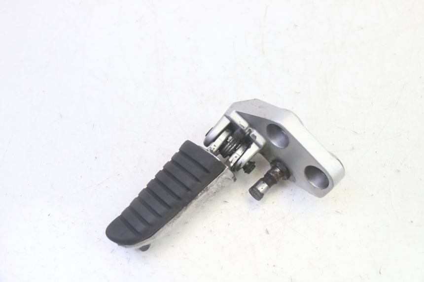 photo de FUSSRASTEN VORN LINKS SUZUKI DL V STROM 1000 (2002 - 2007) - Hauptansicht