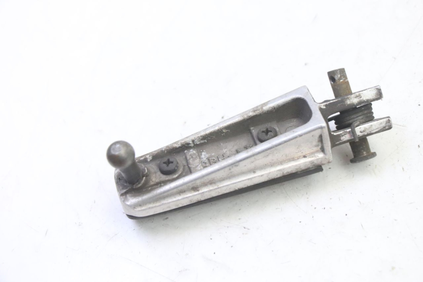photo de FUSSRASTEN VORN LINKS YAMAHA FZ6 FAZER S2 600 (2007 - 2011)