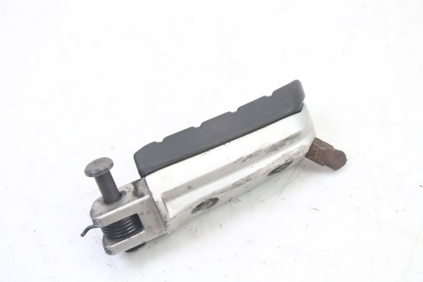 photo de FUSSRASTEN VORN LINKS BMW G310 R 310 (2016 - 2020)