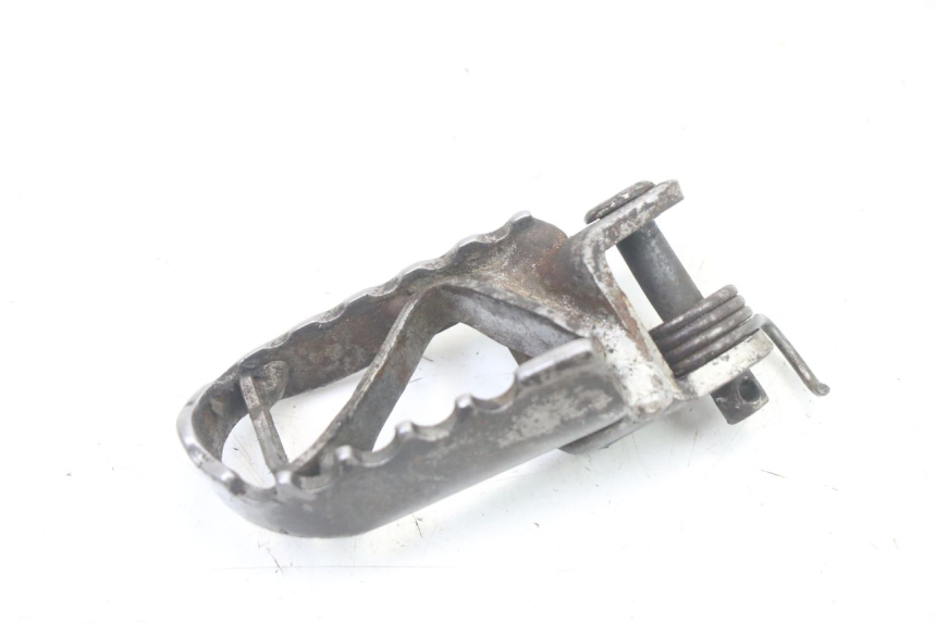 photo de FUSSRASTEN VORN LINKS HONDA CR 85 (2003 - 2007)