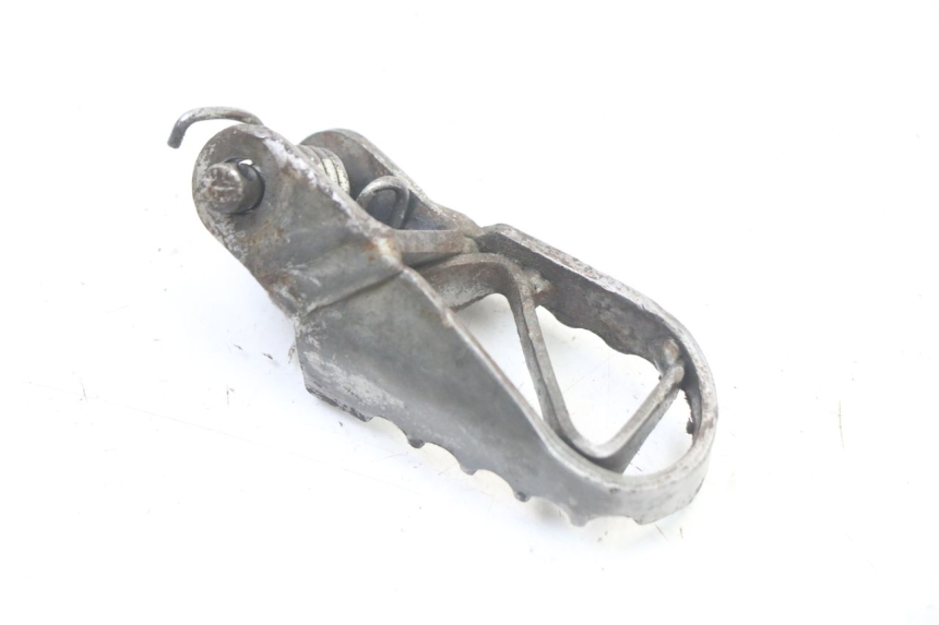photo de FUSSRASTEN VORN LINKS HONDA CR 85 (2003 - 2007)