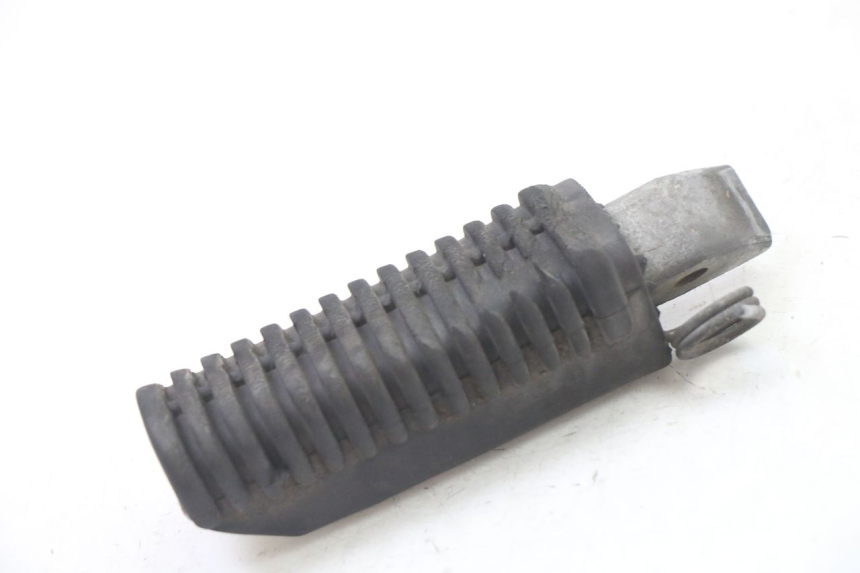 photo de FUSSRASTEN VORN LINKS BMW K 75 RT 750 (1989 - 1997)