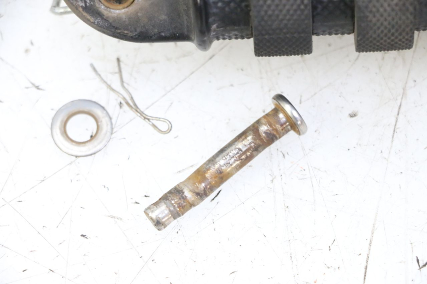 photo de FUSSRASTEN VORN LINKS KEEWAY K-LIGHT KLIGHT 125 (2018 - 2025)