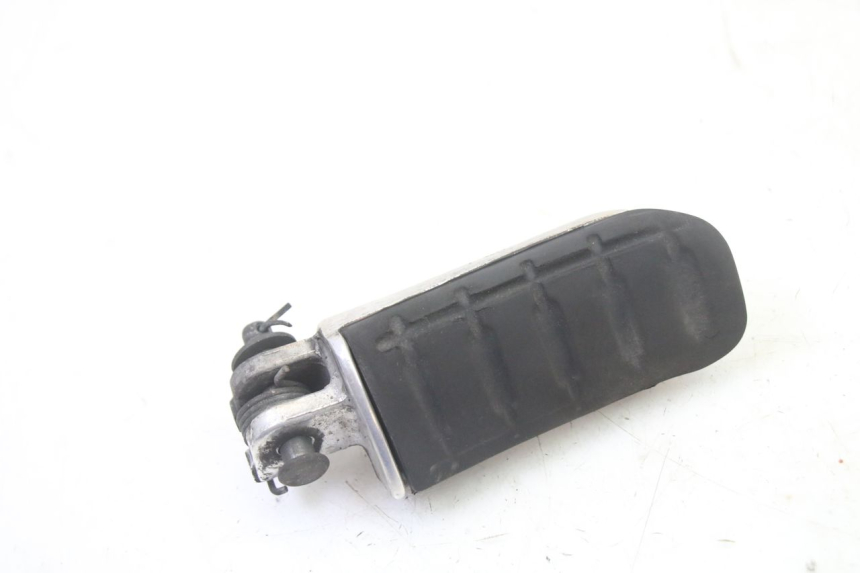 photo de FUSSRASTEN VORN LINKS HONDA ST PAN EUROPEAN 1300 (2002 - 2013)