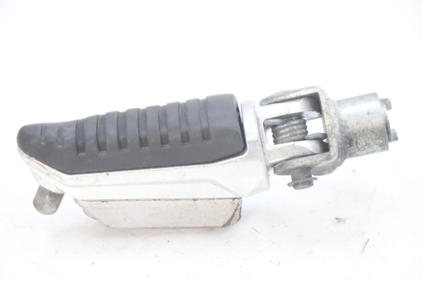 photo de FUSSRASTEN VORN LINKS SUZUKI GSX F GSXF 650 (2007 - 2015)