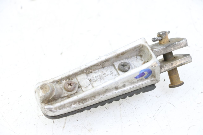 photo de FUSSRASTEN VORN LINKS YAMAHA XJN DIVERSION 600 (2000 - 2003)