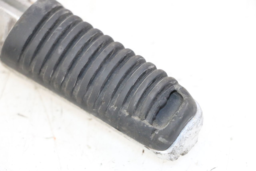 photo de FUSSRASTEN VORN LINKS YAMAHA XJN DIVERSION 600 (2000 - 2003)