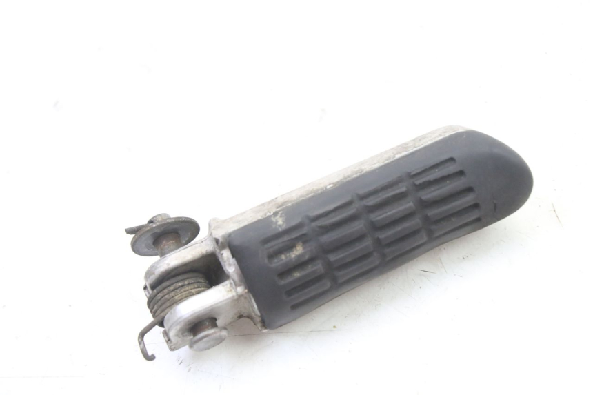 photo de FUSSRASTEN VORN LINKS HONDA XLV VARADERO 125 (2000 - 2006)