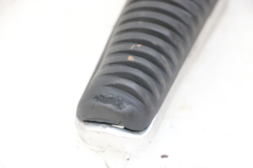 photo de LINKER VORDERER FUßSTÜTZE YAMAHA FZS FAZER 600 (2001 - 2003)