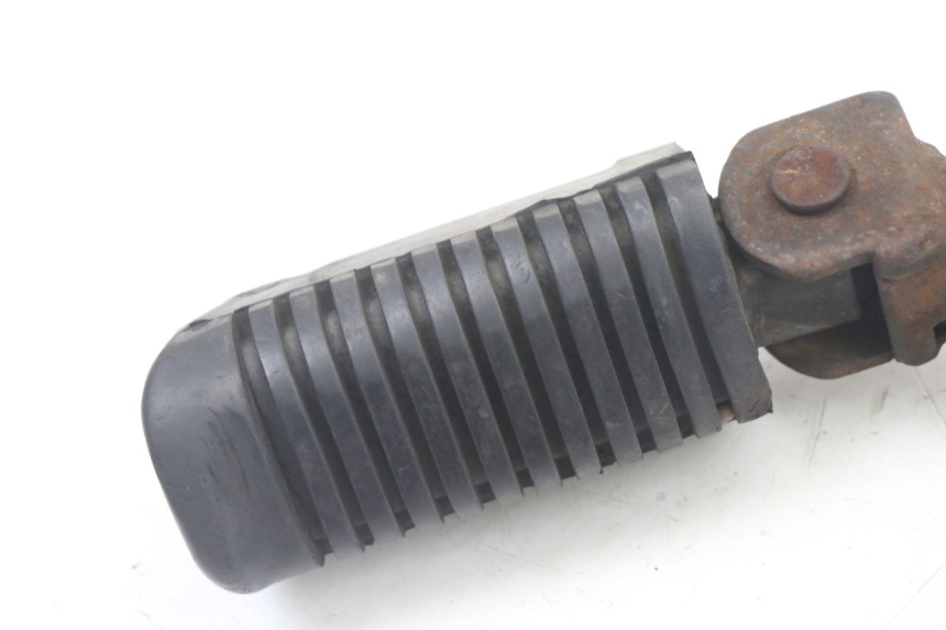 photo de FUSSRASTEN VORN LINKS YAMAHA SR 125 (1982 - 2003)
