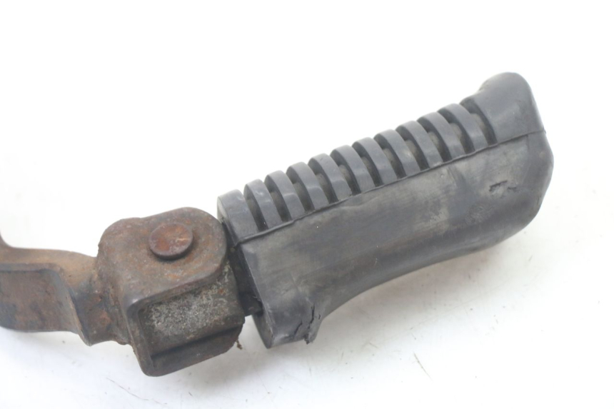 photo de FUSSRASTEN VORN LINKS YAMAHA SR 125 (1982 - 2003)
