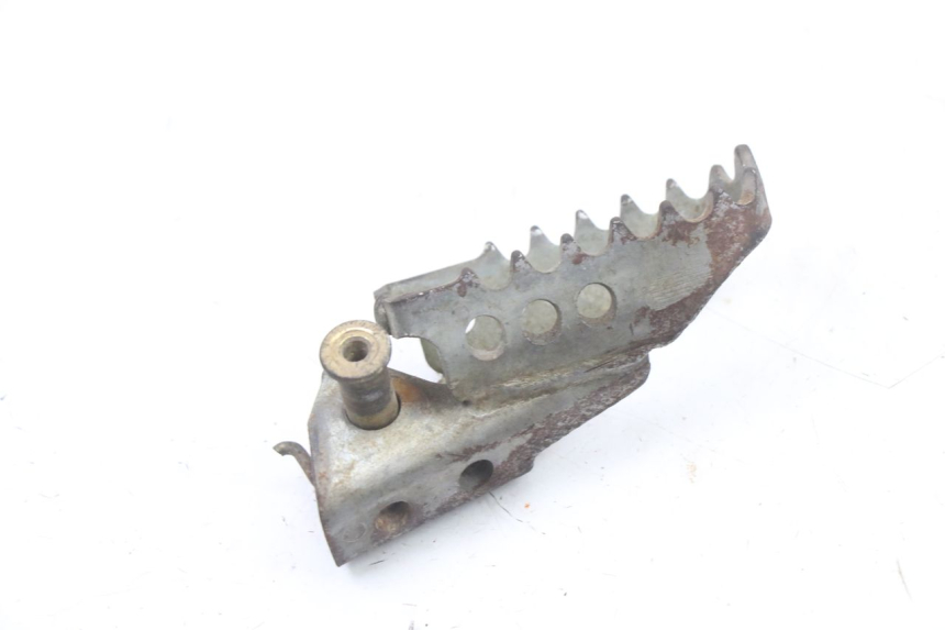 photo de FUSSRASTEN VORN LINKS YAMAHA TTR 125 (2000 - 2020)