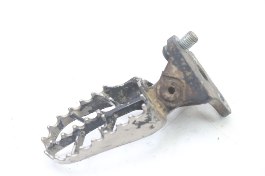 photo de FUSSRASTEN VORN LINKS YAMAHA YZ-F YZF 250 (2007 - 2013)