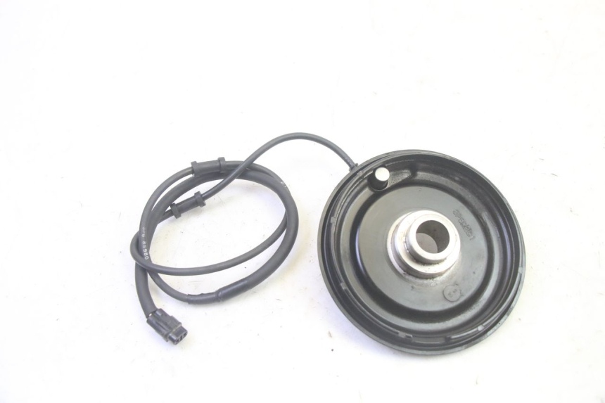 photo de HINTERER ABS-SENSOR YAMAHA FJR ABS 1300 (2006 - 2012) - Technische Nahaufnahme