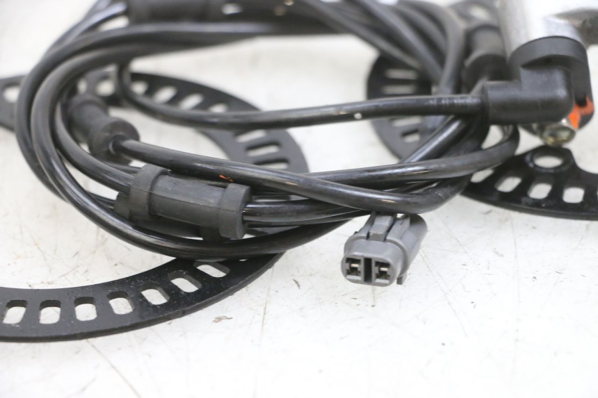 photo de ABS SENSOR HINTEN YAMAHA TRICITY 300 (2020 - 2024) - Gesamtansicht des Produkts