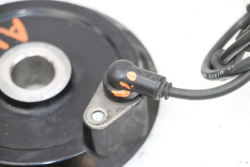 photo de VORDERER ABS-SENSOR YAMAHA FJR ABS 1300 (2006 - 2012) - Gesamtansicht des Produkts